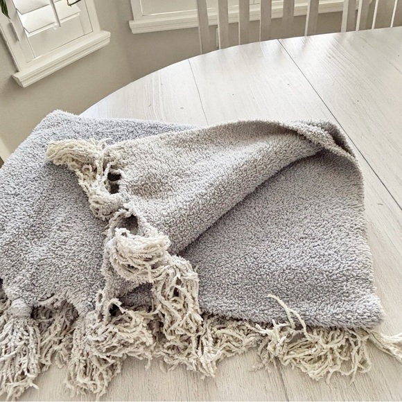 ETHAN ALLEN Blue Ombré Chenille Throw Blanket Fringed Cozy Soft 52” X 62” - Picture 3 of 5